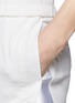 Detail View - Click To Enlarge - HELMUT LANG - Crepe shorts