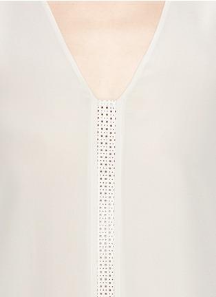 Detail View - Click To Enlarge - VINCE - Sheer perforated silk tank 
