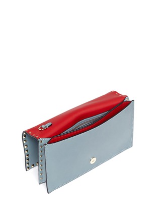 Detail View - Click To Enlarge - VALENTINO GARAVANI - 'Rockstud' leather foldover clutch