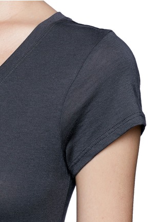 Detail View - Click To Enlarge - VINCE - V-neck jersey T-shirt