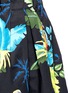 Detail View - Click To Enlarge - MARC JACOBS - 'Paradise' parrot print cotton poplin shorts