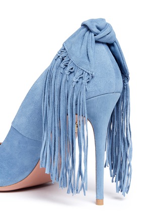 Detail View - Click To Enlarge - AQUAZZURA - Fringed bow tie suede pumps