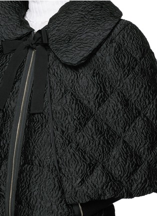 Detail View - Click To Enlarge - MONCLER - 'Avery' detachable cape floral jacquard down jacket