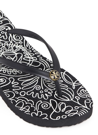 Detail View - Click To Enlarge - TORY BURCH - 'Thin' doodle flower print flip flops