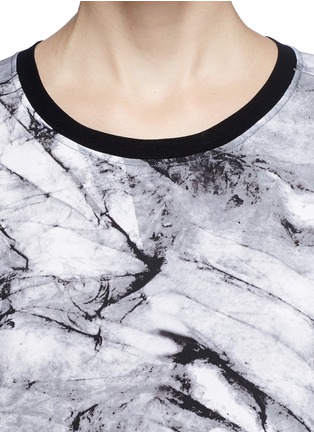 Detail View - Click To Enlarge - HELMUT LANG - 'Terrene' marble print silk T-shirt