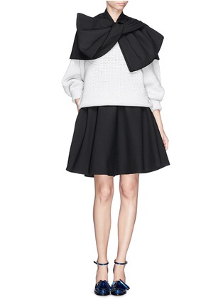 Figure View - Click To Enlarge - MARC BY MARC JACOBS - Twist front wool blend twill cape