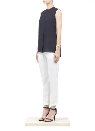 Figure View - Click To Enlarge - VINCE - Pleated-back silk-chiffon sleeveless blouse