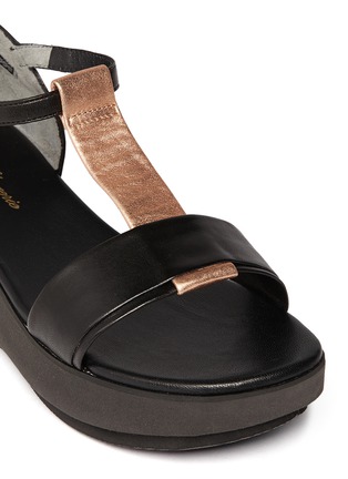 Detail View - Click To Enlarge - CLERGERIE - Paque metallic T-strap wedge sandals