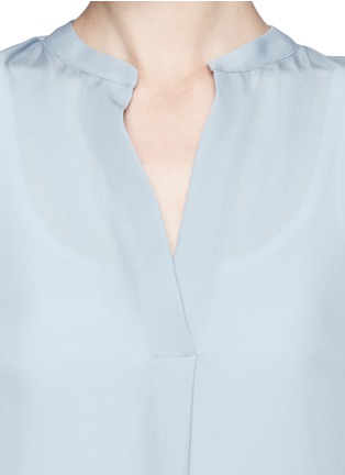 Detail View - Click To Enlarge - VINCE - Collarless silk blouse
