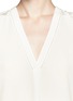 Detail View - Click To Enlarge - VINCE - V-neck trim silk blouse