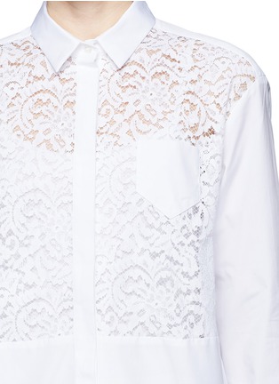 Detail View - Click To Enlarge - NO.21 - Lace panel poplin shirt