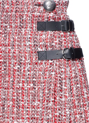 Detail View - Click To Enlarge - ALEXANDER MCQUEEN - Buckle pleated tweed wrap mini skirt