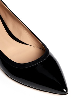 Detail View - Click To Enlarge - GIANVITO ROSSI - Satin trim patent leather flats