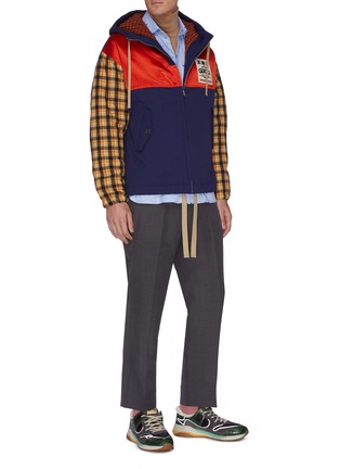 Figure View - Click To Enlarge - GUCCI - Colourblock patch check sleeves jacket