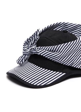 Detail View - Click To Enlarge - BERNSTOCK SPEIRS - Stripe panel tie front cap