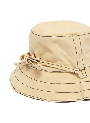 Detail View - Click To Enlarge - BERNSTOCK SPEIRS - Contrast stitch ribbon tie canvas bucket hat