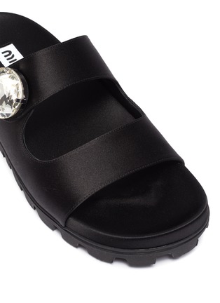 Detail View - Click To Enlarge - MIU MIU - Glass crystal strap satin sandals