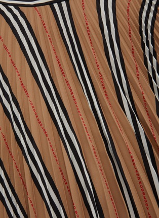  - BURBERRY - Archive stripe pleated midi skirt