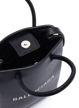 Detail View - Click To Enlarge - BALENCIAGA - Shopping leather phone holder
