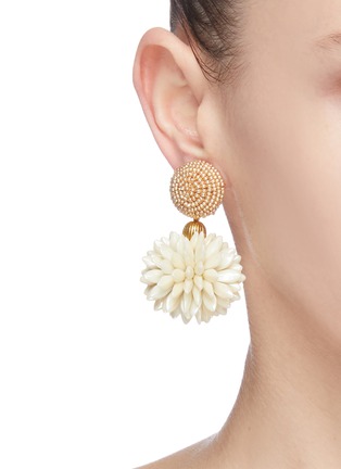 Figure View - Click To Enlarge - OSCAR DE LA RENTA - Floral bead cluster earrings