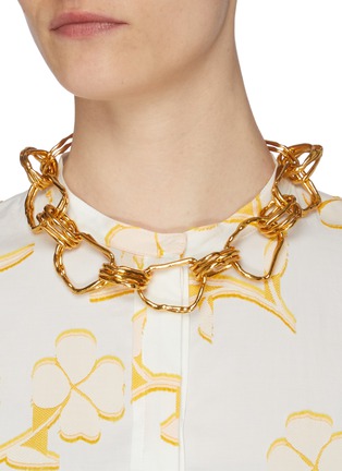 Figure View - Click To Enlarge - OSCAR DE LA RENTA - Hammered ring necklace