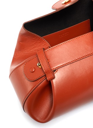 Detail View - Click To Enlarge - YUZEFI - 'Loaf' oval top handle leather bowling bag