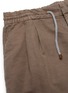  - BRUNELLO CUCINELLI - Drawstring waist darted linen cotton blend shorts