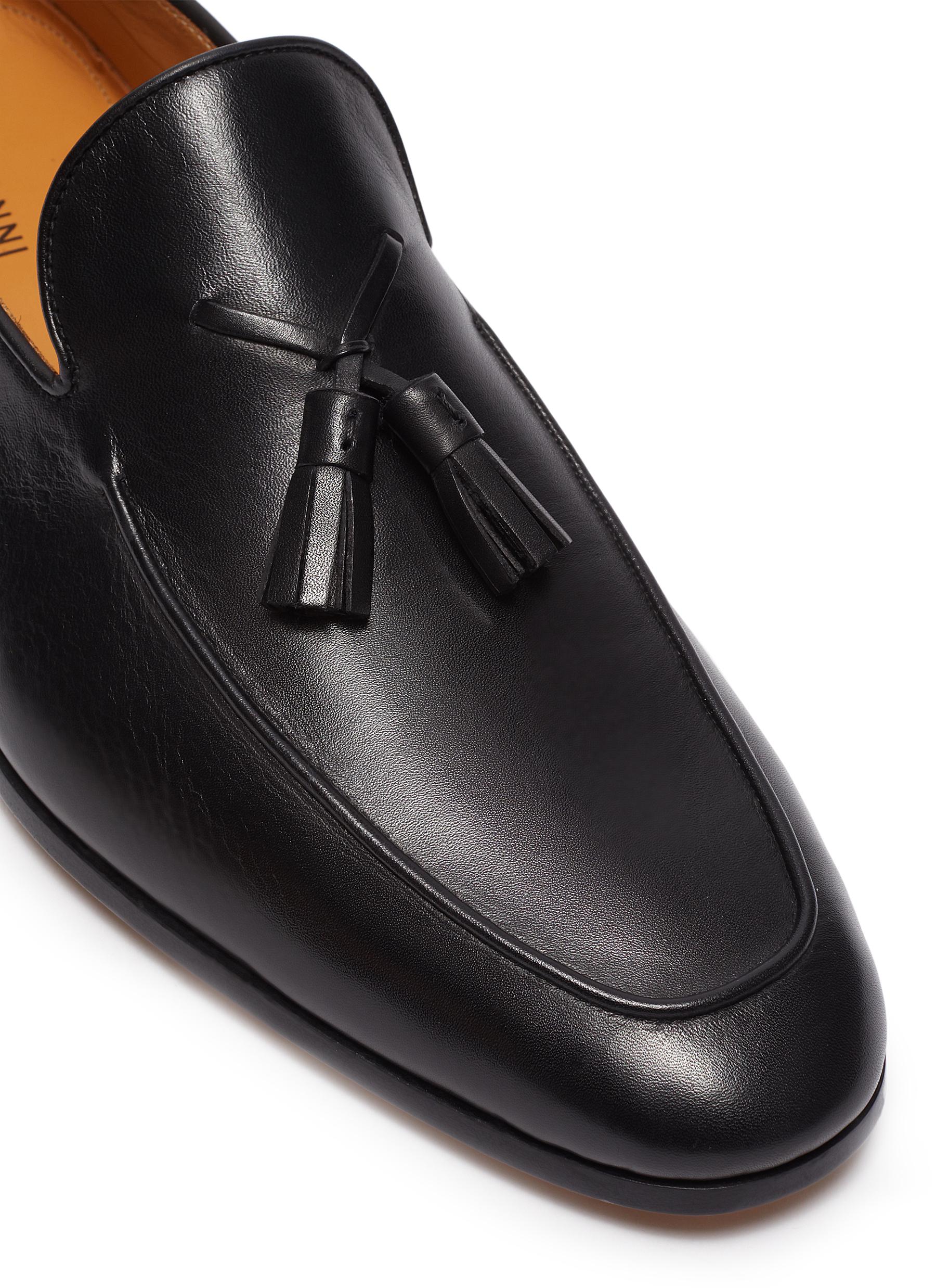 loafers with tassels black