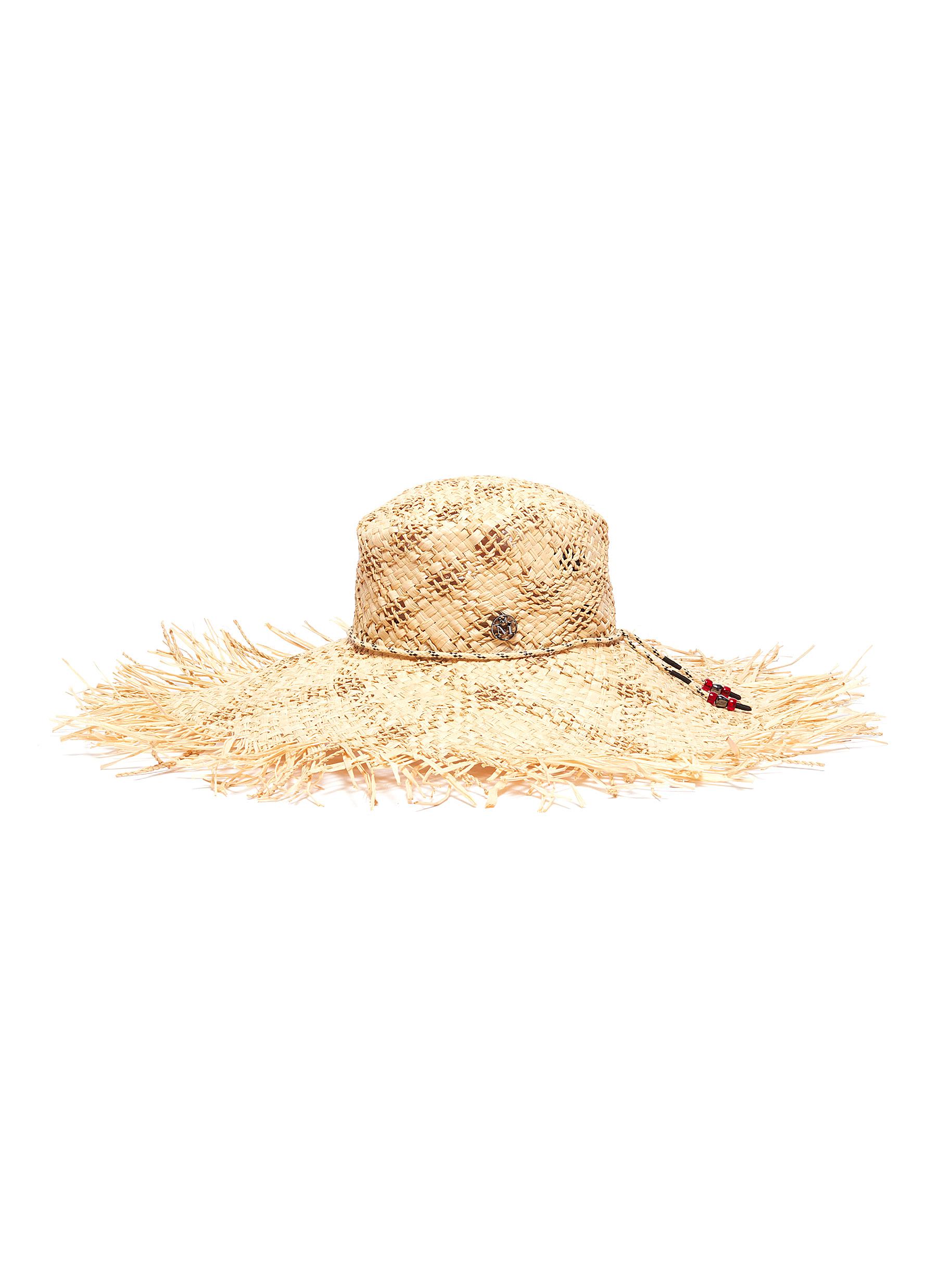 capeline hat