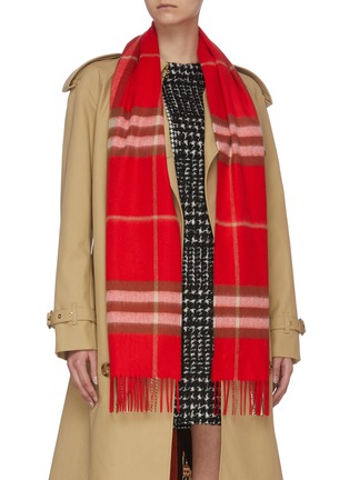Figure View - Click To Enlarge - BURBERRY - Giant check cashmere scarf