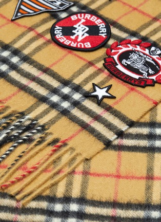 Detail View - Click To Enlarge - BURBERRY - Vintage check badge patch cashmere scarf
