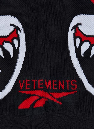 Detail View - Click To Enlarge - VETEMENTS - 'Monster' graphic intarsia socks