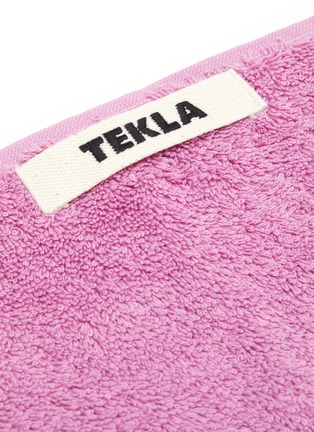 Detail View - Click To Enlarge - TEKLA - ORGANIC COTTON TERRY GUEST TOWEL – MAJENTA