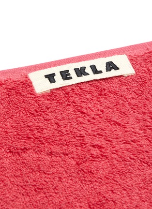 Detail View - Click To Enlarge - TEKLA - Organic Cotton guest towel – Goji Red