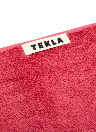 Detail View - Click To Enlarge - TEKLA - Organic Cotton Bath Sheet – Goji Red