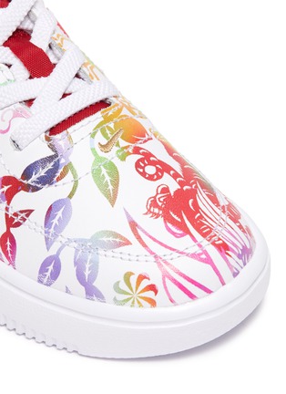 Detail View - Click To Enlarge - NIKE - 'Force 1 '18' graphic print leather kids sneakers