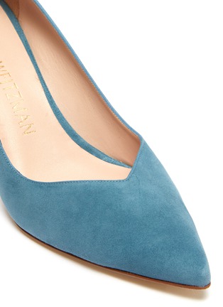 Detail View - Click To Enlarge - STUART WEITZMAN - 'Anny' sweetheart vamp suede pumps