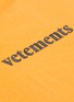  - VETEMENTS - Logo print T-shirt