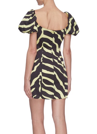 Back View - Click To Enlarge - DE LA VALI - Koko' puff sleeve tiger print satin dress
