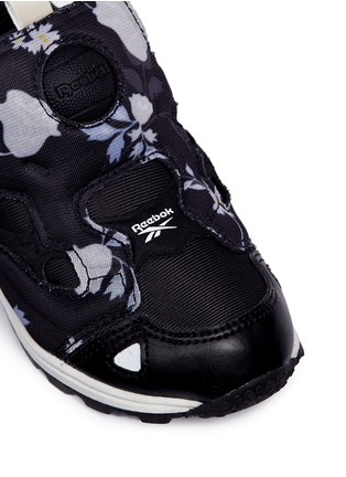 Detail View - Click To Enlarge - REEBOK - 'Versa Pump Fury Syn' toddler sneakers
