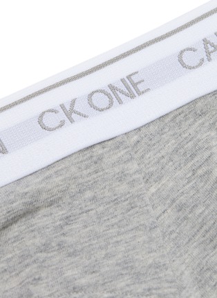 Detail View - Click To Enlarge - CALVIN KLEIN UNDERWEAR - 'CK One' hip briefs