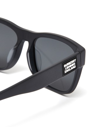 Detail View - Click To Enlarge - BURBERRY - Matte acetate frame square sunglasses
