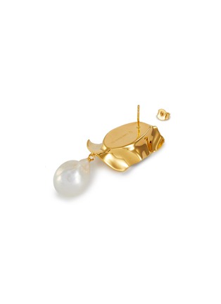 Detail View - Click To Enlarge - EJING ZHANG - 'Sabra' pearl earrings