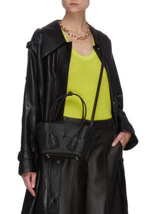 Figure View - Click To Enlarge - BOTTEGA VENETA - Arco' intreccio leather shoulder bag