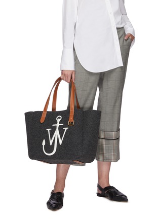 Figure View - Click To Enlarge - JW ANDERSON - Anchor embroidered felt tote bag
