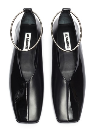 Detail View - Click To Enlarge - JIL SANDER - Metal ankle ring patent leather ballerina flats