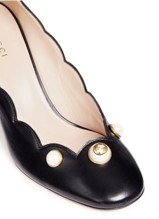 Detail View - Click To Enlarge - GUCCI - GG pearl stud scalloped leather pumps