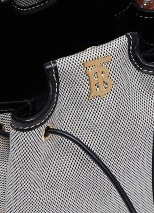 Detail View - Click To Enlarge - BURBERRY - Smooth leather canvas bucket bag