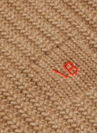  - VICTORIA BECKHAM - Logo embroidered V-neck crop knit cardigan