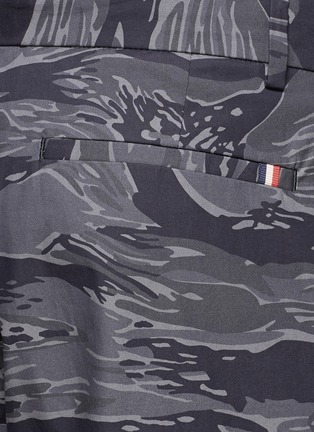 Detail View - Click To Enlarge - MONCLER - Side band camouflage shorts